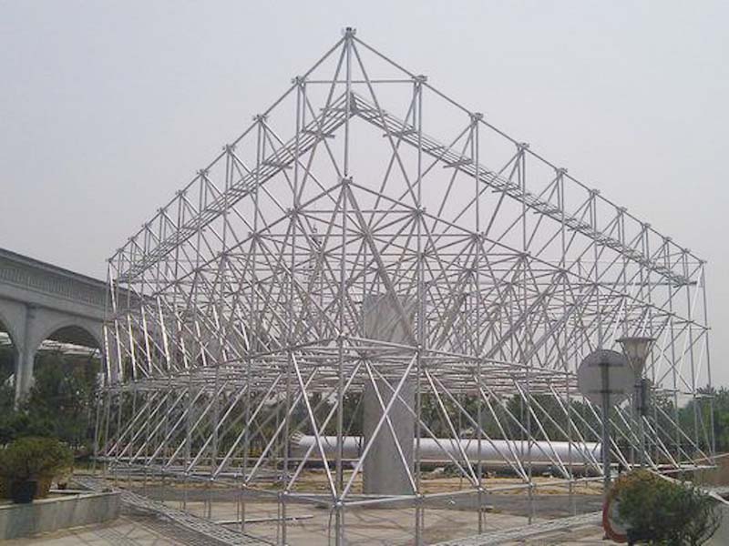 高炮三面广告牌